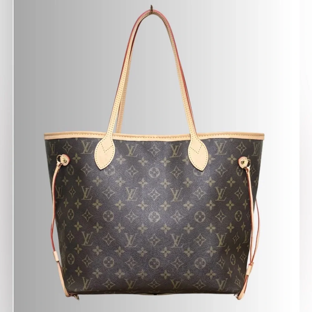 Louis Vuitton Monogram Neverfull MM Tote Bag with Brand New Leather and COA